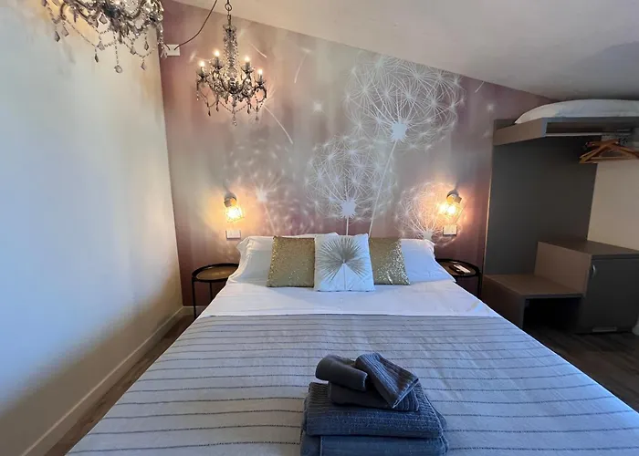 Camere e attico al mare